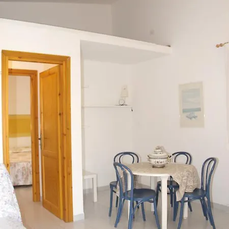 Tonnara Beach Front Hotel apartamentowy *